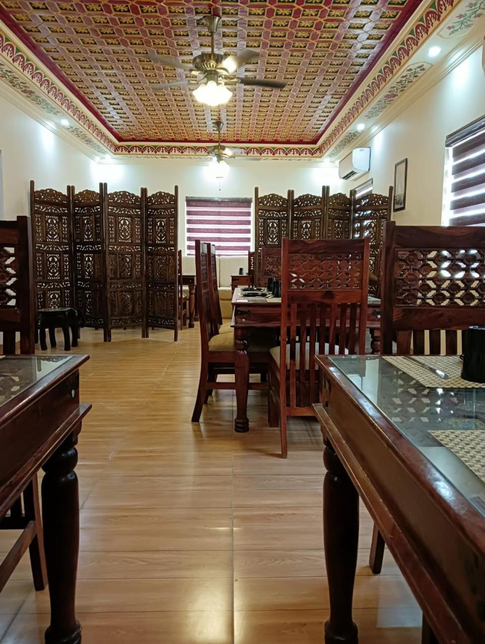 Hotel Vijayvargiya Dhani Bikaner Eksteriør bilde